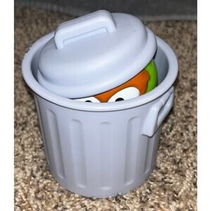 Sesame Street workshop Oscar the Grouch Toy